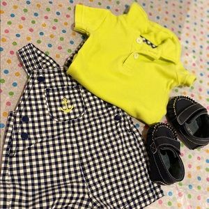 Overalls set with shoes, and 4 pajamas